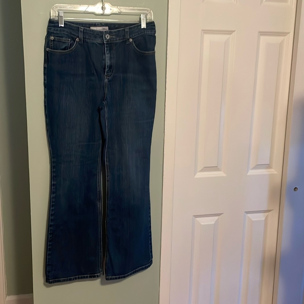 EUC Chicos Platinum Denim Size 0.5